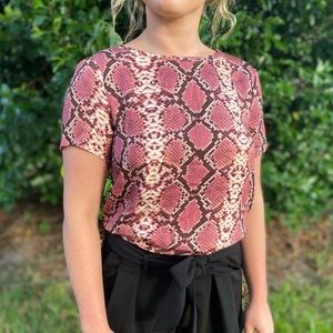 Snakeskin Shirt Sleeve Blouse